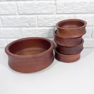SELANDIA DESIGNS Teakwood from Thialand Mid-Century Modern Salad Bowls